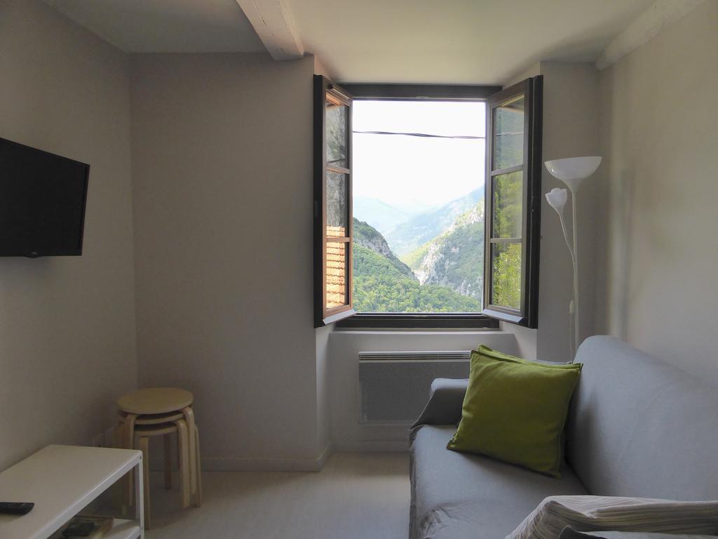 Fontana De Medge Apartment Saorge Exterior photo