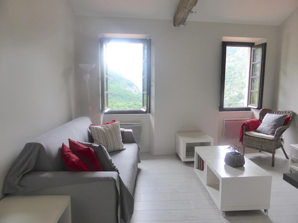 Fontana De Medge Apartment Saorge Exterior photo